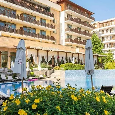 Garden Of Eden Ground Floor With Pool And Sea View